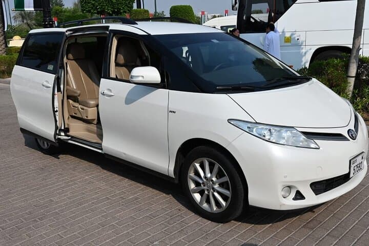 Dubai Private Chauffeur: Full-Day Luxury Car and Personal Driver for Tailored City Touring photo 3