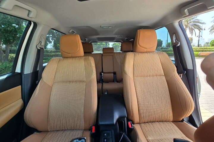 Smooth Arrival: Private Dubai Airport Transfer (DXB) to Dubai City photo 4