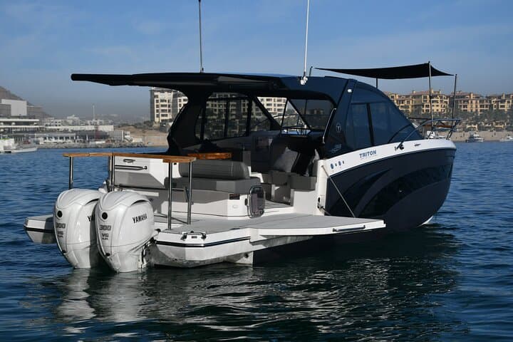 Private 38ft Yacht Charter in Cabo San Lucas — Custom Cruise to El Arco