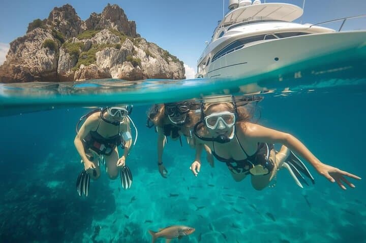 Private 38ft Yacht Charter in Cabo San Lucas — Custom Cruise to El Arco photo 4