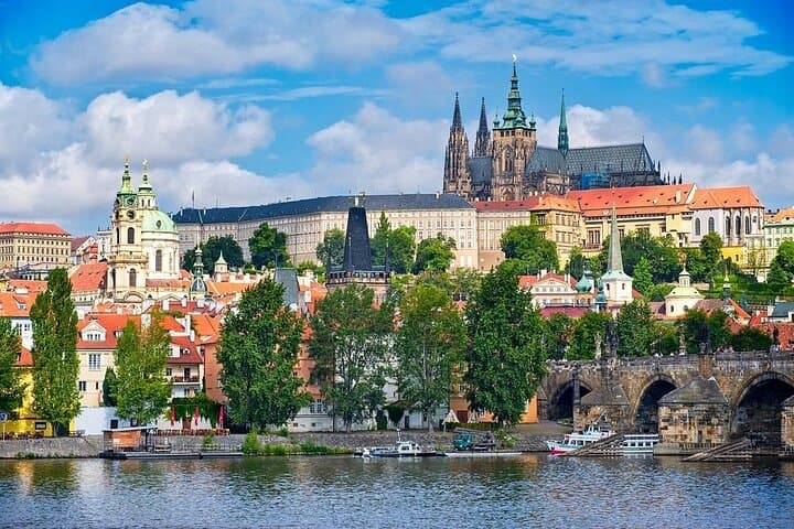 Prague City Walking Tour with Private Car Transfers — Guided Highlights photo 4