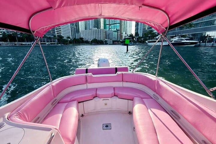 Miami Private Boat Rental for 10 — 2–4 Hour Biscayne Bay Charter photo 6