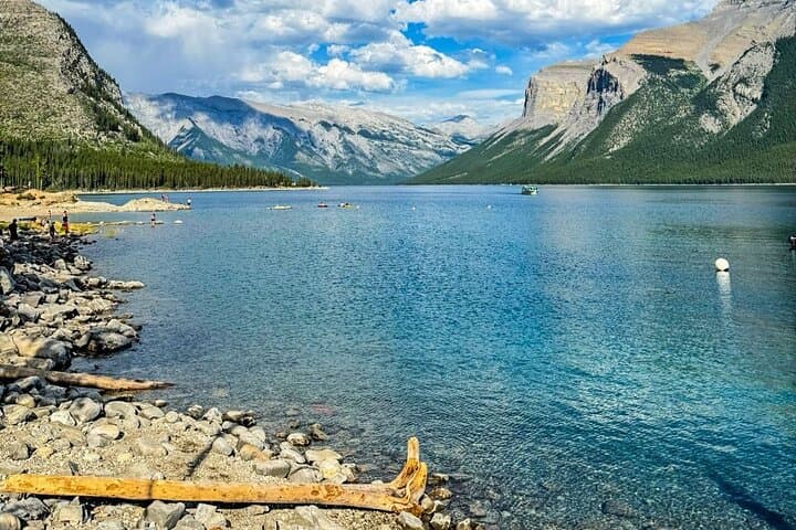 Banff in a Day: Lake Louise, Johnston Canyon & Minnewanka Shared Tour photo 6