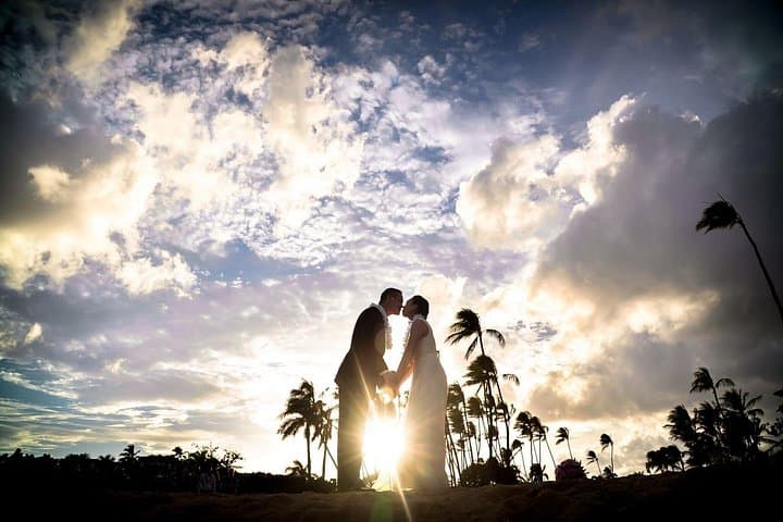 Golden-Hour Beach Wedding in Honolulu — Officiant, Leis & Pro Photos at Waialae photo 2