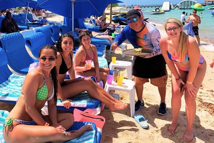 San Francisco Beach Club Day Pass Cozumel — Snorkel, Kayak & Inflatable Water Park photo 3