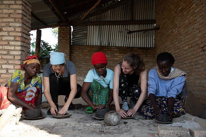 Where Waste Becomes Hope: 2-Day Rwanda Cultural Tour in Nyanza & Kigali photo 2