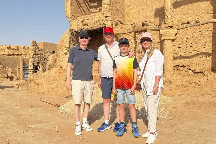 Edge of the World: Tuwaiq Trail Sunset Hike From Riyadh photo 5