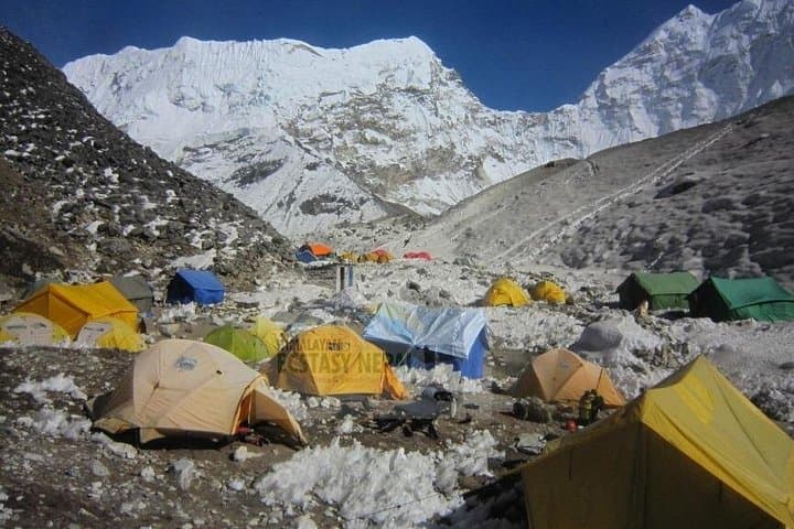 Everest 3-Peak Challenge: Mera, Island & Lobuche East — 30-Day Himalayan Mountaineering Expedition photo 4