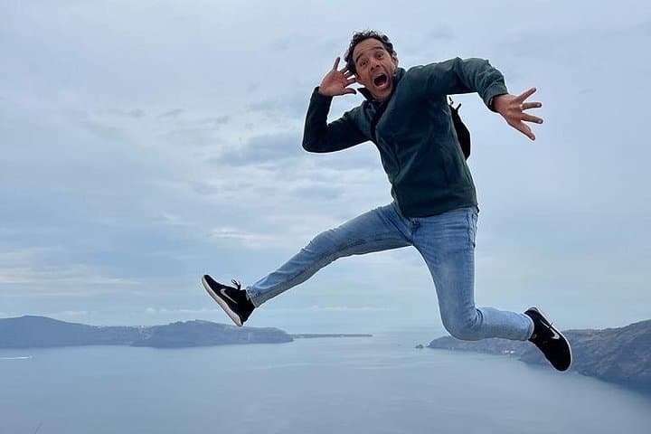 Santorini Personalized Tour: Oia, Perissa Black Sand & Mount Profitis Ilias photo 2