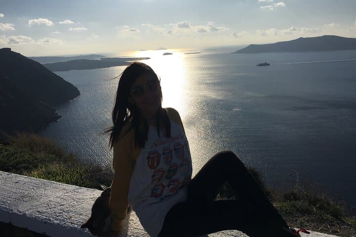 Unveiling Santorini: A Panoramic Adventure photo 5