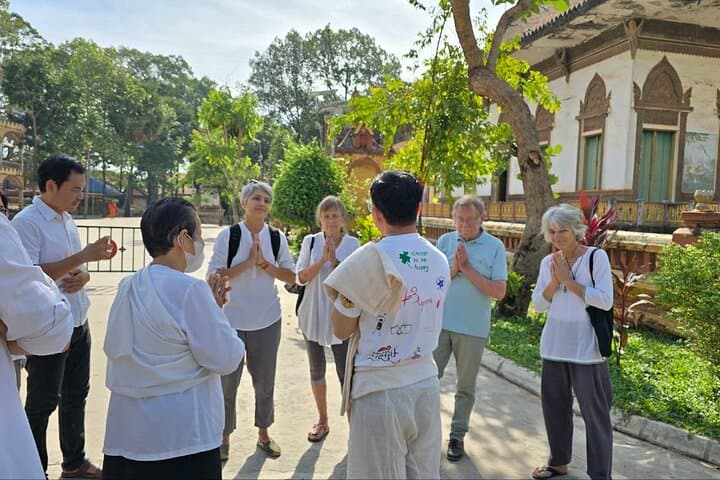 Immersive Siem Reap Village Walk with HUOT Dara photo 2