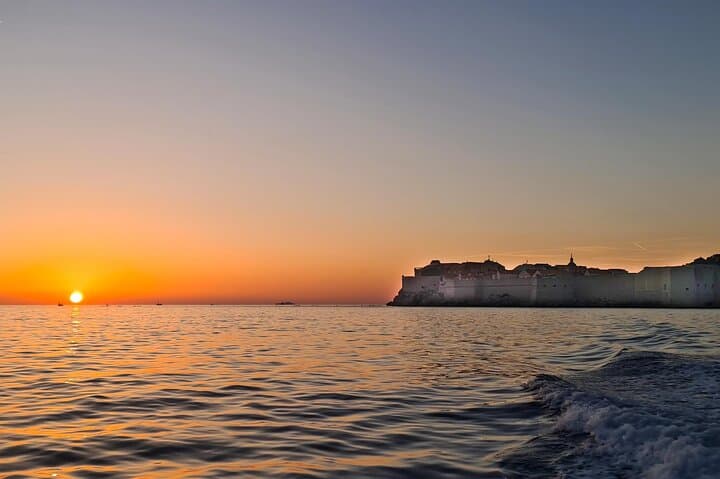 Dubrovnik Panorama Sunset Cruise Along the City Walls