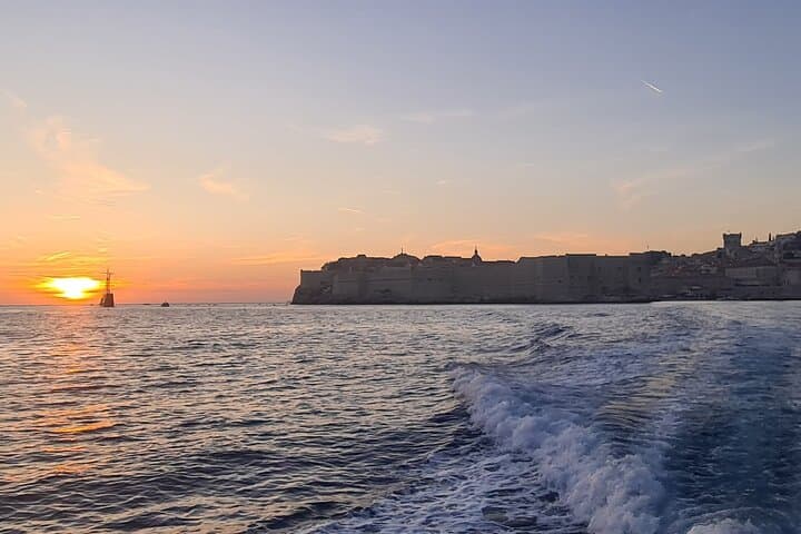 Dubrovnik Panorama Sunset Cruise Along the City Walls photo 6