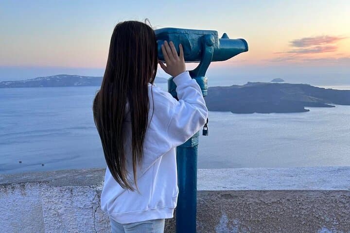 Santorini Half-Day Private Tour: Oia, Caldera Views & Black & Red Beaches photo 4