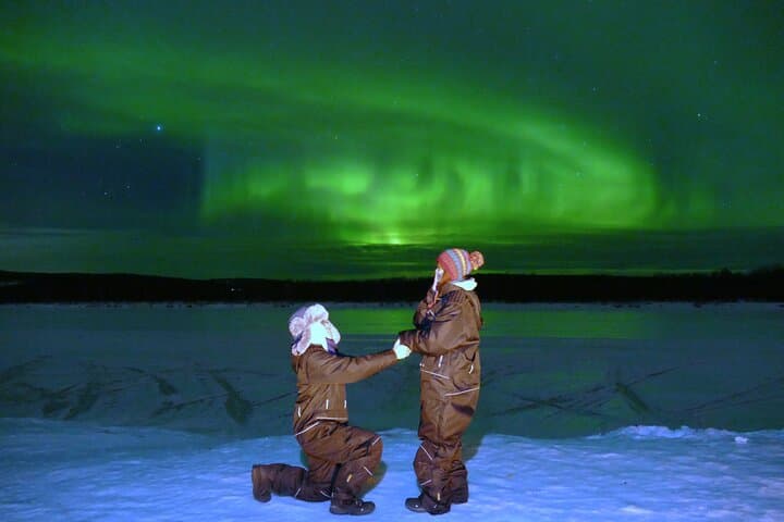 Chasing Aurora in Rovaniemi: Small-Group Northern Lights Photography Tour photo 2