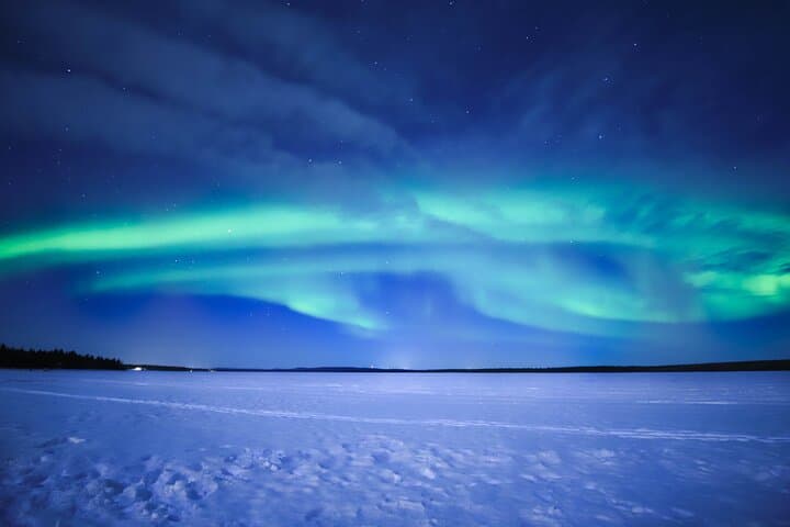 Chasing the Northern Lights from Rovaniemi: Small-Group Aurora Hunt by Minivan photo 6