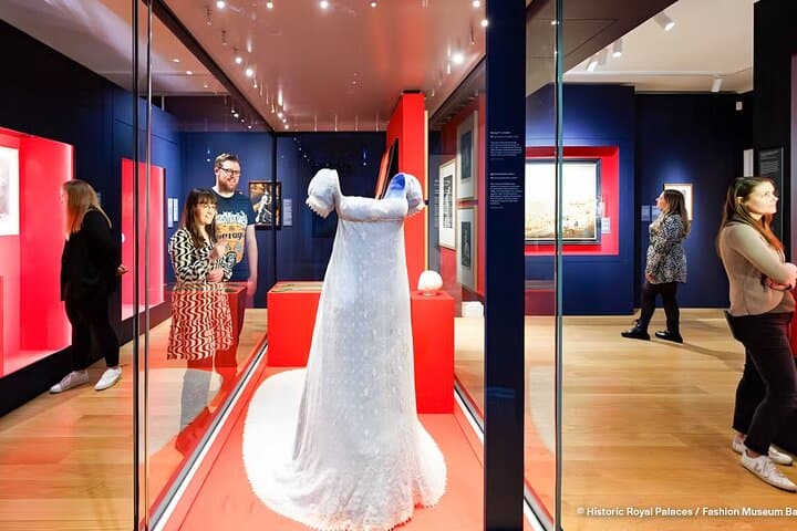 Kensington Palace Tickets: Explore Royal State Rooms, Gardens & Afternoon Tea photo 2