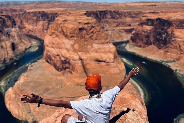Las Vegas to Antelope Canyon & Horseshoe Bend — Full-Day Guided Tour photo 4