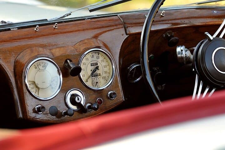 Classic Car Rome: Private Signature Drive Through the Eternal City photo 4