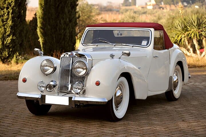 Classic Car Rome: Private Signature Drive Through the Eternal City photo 6