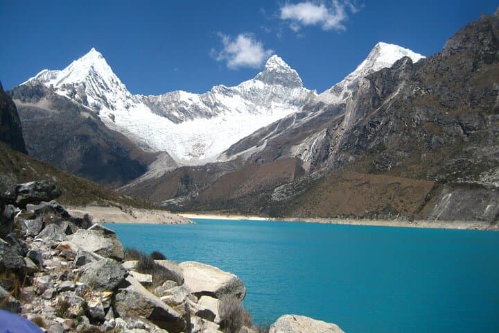 Laguna Parón Day Trek from Huaraz — 4,200 m Lakeshore Hike with Alpine Views photo 4