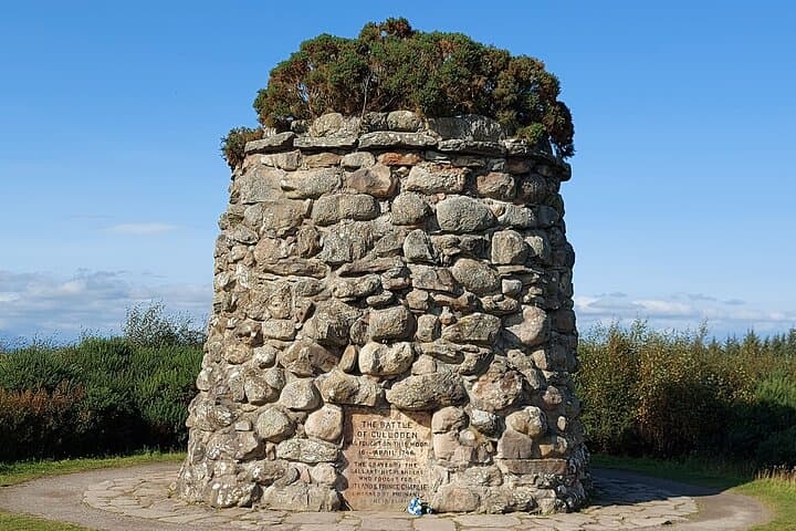 Essential Highland Tour from Inverness: Loch Ness, Urquhart Castle & Culloden photo 4
