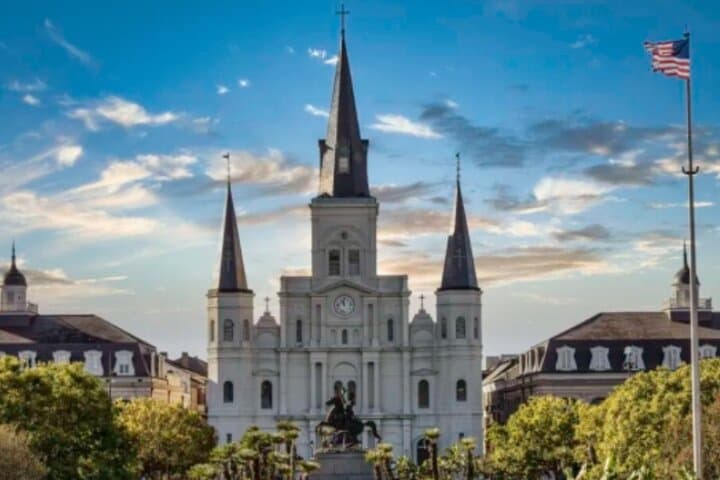 French Quarter Voodoo and Vampire Walking Tour - New Orleans History photo 2