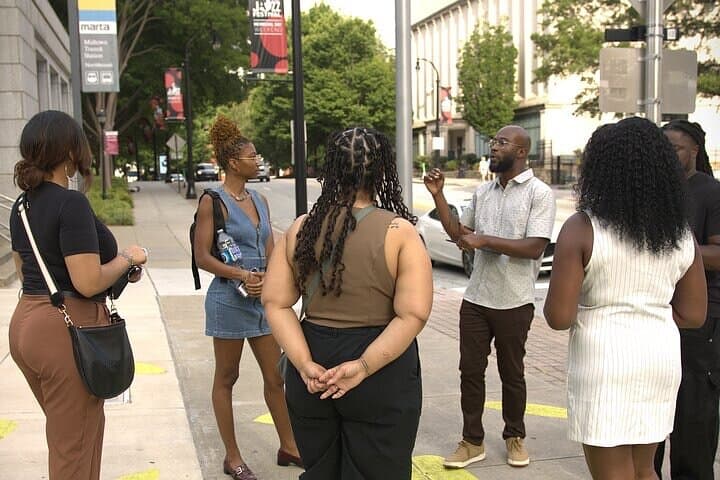 Midtown Passport Global Bites and Sips: Atlanta Midtown Food Tour photo 3