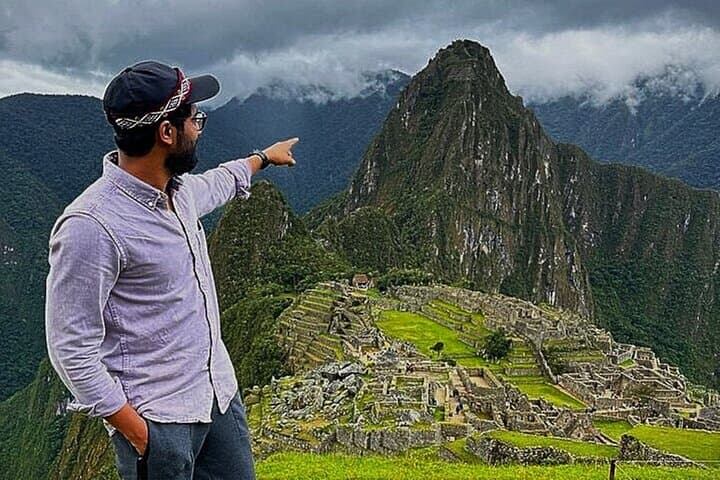Peru & Bolivia 14-Day Wonders: Machu Picchu, Uyuni Salt Flats & Rainbow Mountain photo 5