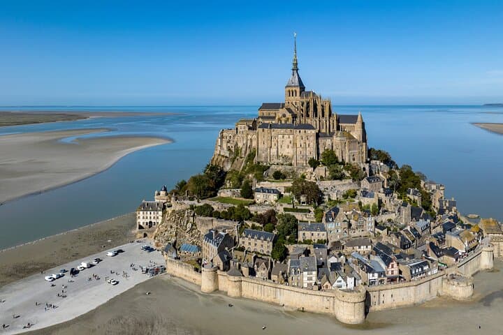 Mont Saint-Michel Private Day Trip from Paris — Complete Visitor Guide photo 3
