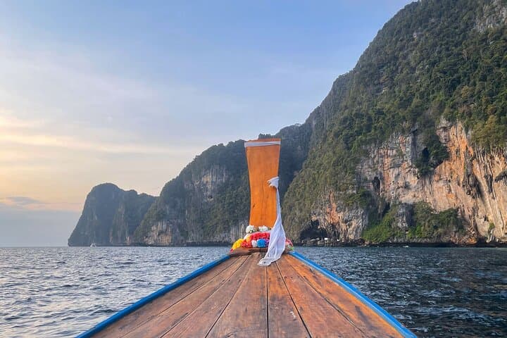 Private Koh Phi Phi Longtail Boat Tour: Maya Bay, Viking Cave & Snorkel Stops photo 4