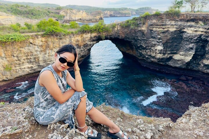 Nusa Penida Private Tour: Kelingking, Broken Beach, Diamond & Atuh Beaches photo 2