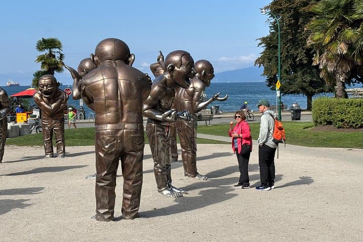 Vancouver City Tour with Granville Island Food Tasting photo 2