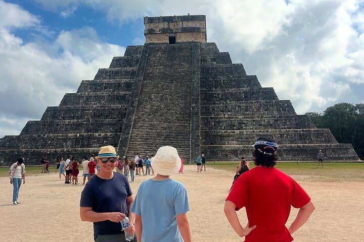 Premium Chichén Itzá & Suytún + Ik-Kil Cenotes: Full-Day Excursion from Cancún photo 3