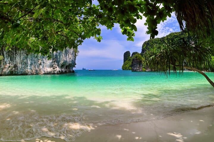 Early-Bird Koh Hong & 4-Island Speedboat Day Trip from Ao Nang photo 2