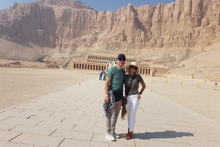 Hot Air Balloon Over Luxor: 2-Day Temples & Valley of the Kings Experience photo 1