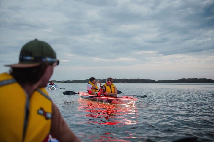 Seafood Sunset Paddle Tour on Lake Macquarie — Kayak Dinner & Stargazing photo 6