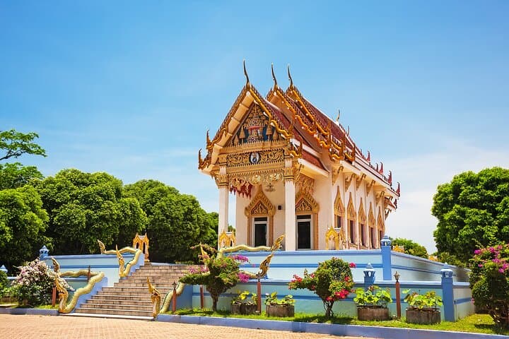 Koh Samui Private Shore Tour: Temples, Viewpoints & Local Markets