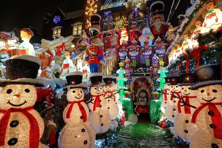 Dyker Heights Christmas Lights Tour: Best Brooklyn Holiday Displays and Practical Tips