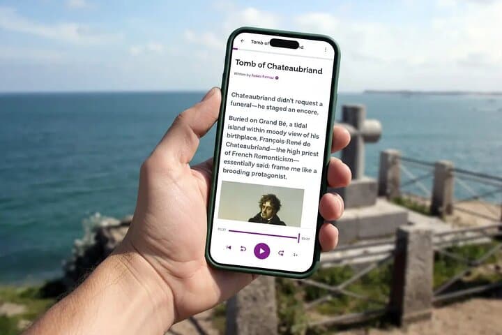 Self-Guided Audio Walking Tour of Saint-Malo — Ramparts, Beaches & Maritime Stories