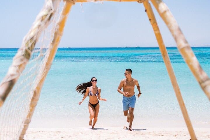 Hula Hula Island Parasailing & Water Sports from Hurghada — Day Trip with Lunch photo 2