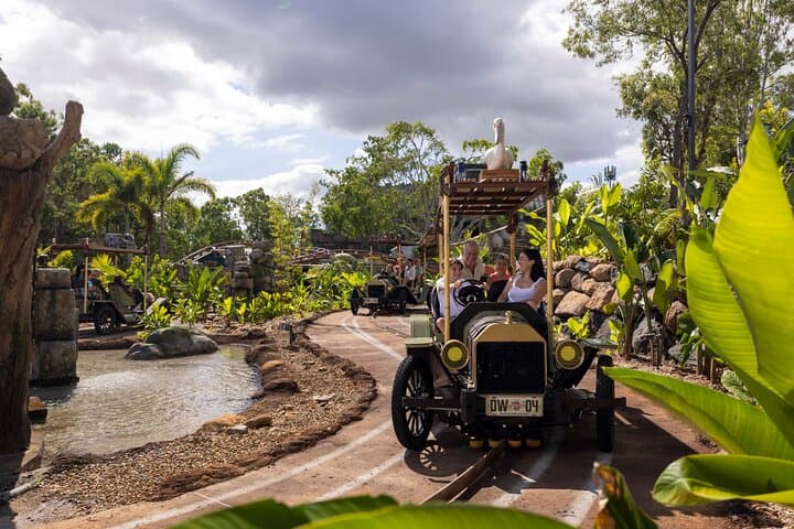 Ultimate Gold Coast Adventure: Dreamworld, WhiteWater World & SkyPoint Experience photo 3