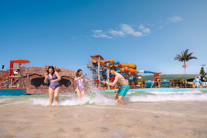 Ultimate Gold Coast Adventure: Dreamworld, WhiteWater World & SkyPoint Experience photo 6