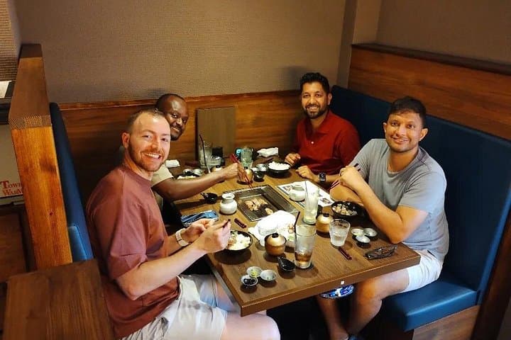 Perfect Osaka Day: Private Custom Food, Culture & Castle Tour photo 5