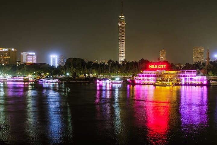 Evening Dinner Cruise on the Nile: Private Cairo Night Cruise with Belly Dance photo 4