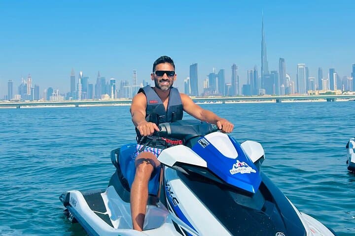 Dubai Jet Ski Tour: 30-Min Skyline Ride with Burj Khalifa Views photo 6