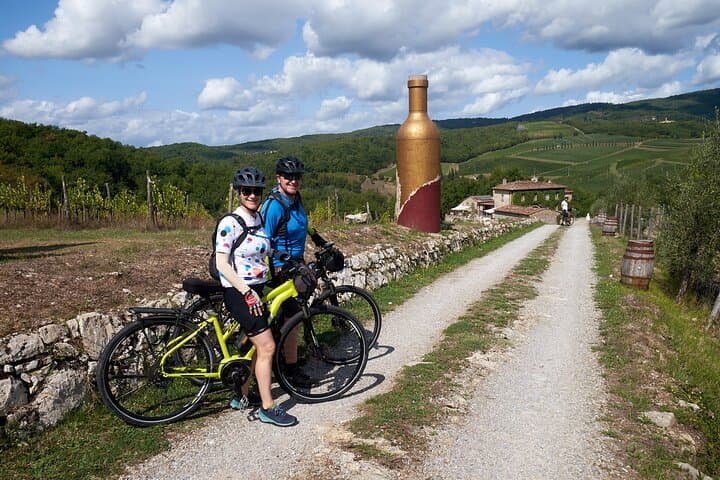 2-Day E-Bike Tuscany Tour: Chianti Classico Wineries & Farmstay from Florence photo 1