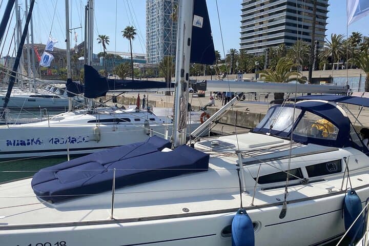 Private Barcelona Sailing Trip with Tapas and Cava photo 4
