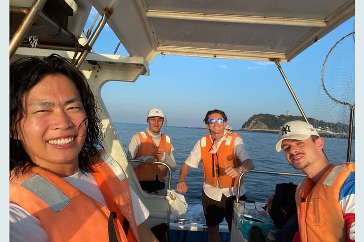 Tokyo Morning Fishing Charter & Fresh-Catch Japanese Cuisine photo 2