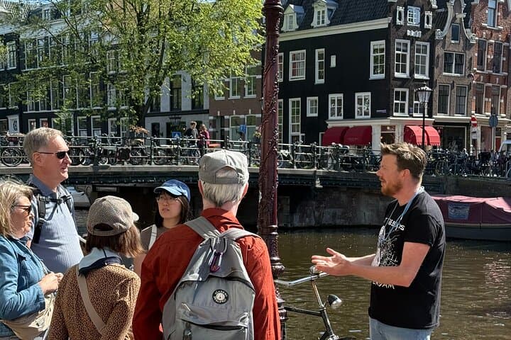 Amsterdam Ghost Tour: Ghastly Grachten Evening Walking Tour photo 4